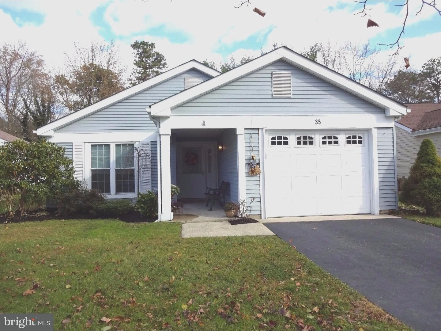 Property Photo: 35 Maidstone Place NJ 08088