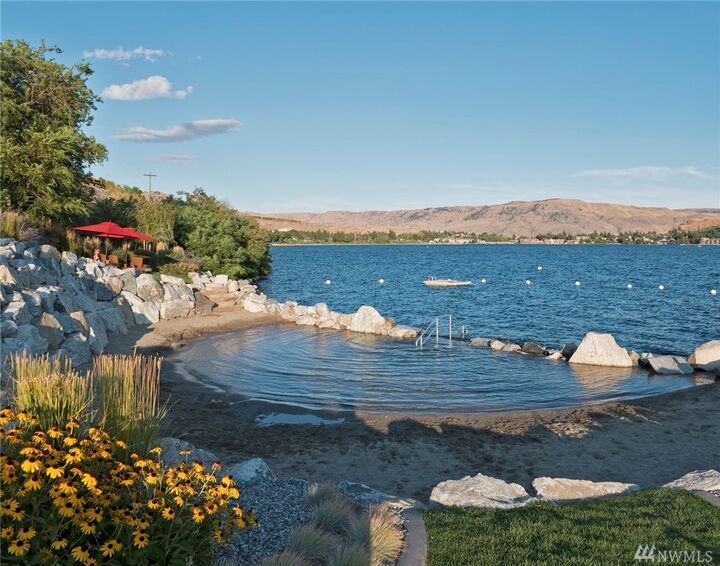 Property Photo: 439 Mackinaw Lane WA 98816