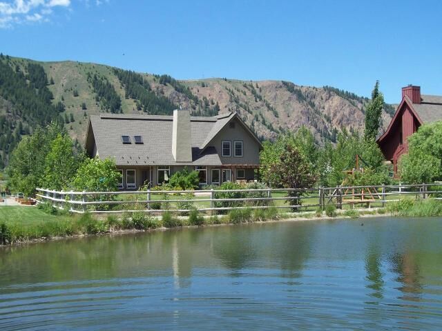 Property Photo:  1240 Northridge Dr  ID 83333 