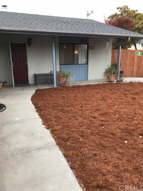 Property Photo: 841 Nicklaus Street CA 93446