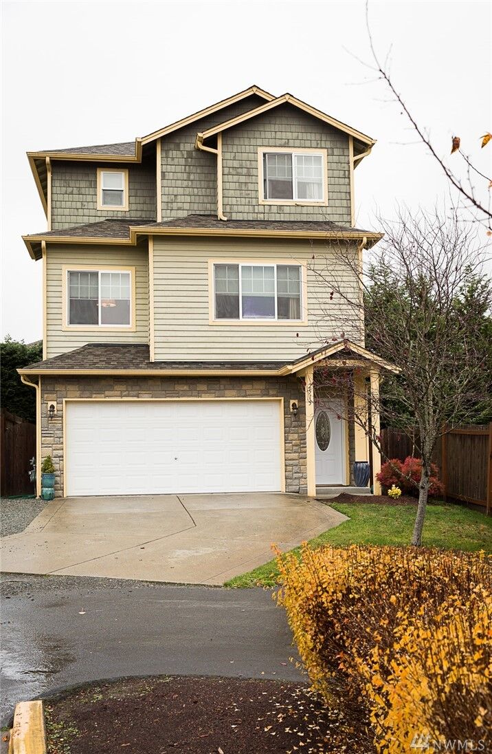 Property Photo:  2515 143rd Lane SW  WA 98087 