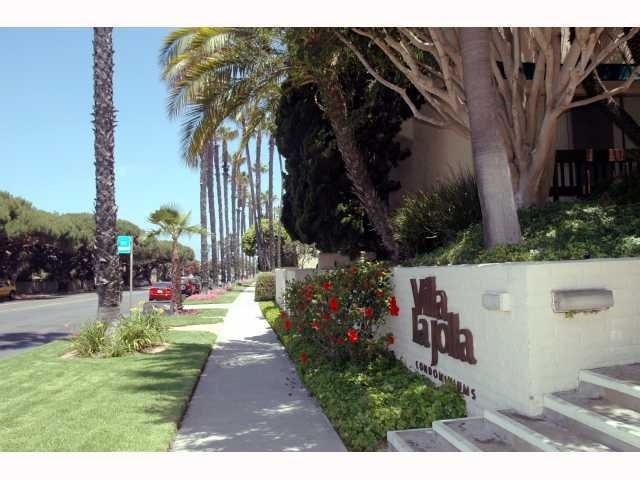 Property Photo:  6455 La Jolla Blvd 201  CA 92037 