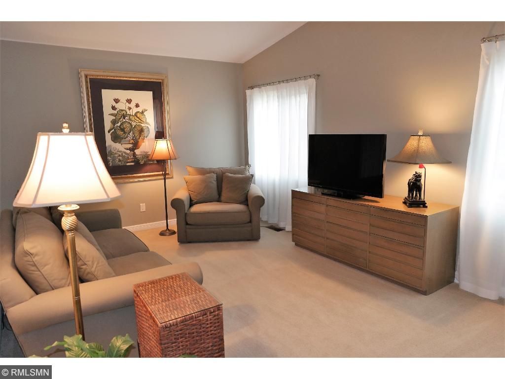 Property Photo: 9664 Hampshire Lane MN 55347