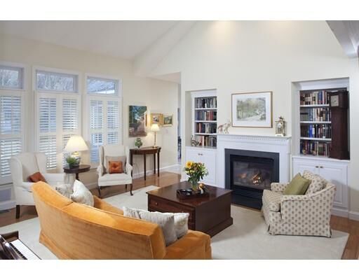 Property Photo:  32 Silver Brook Ln 32  MA 02061 
