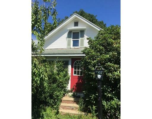 Property Photo: 22 Kosta St MA 01607