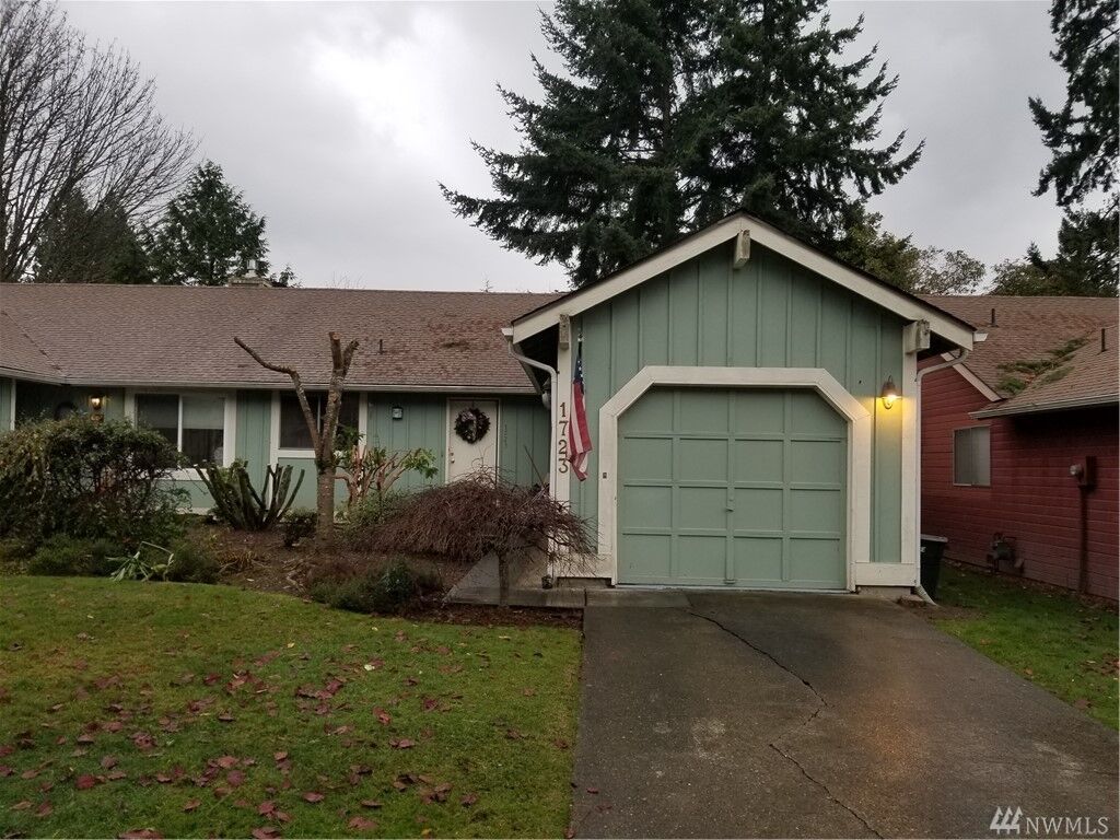 Property Photo:  1723 SW 307th St  WA 98023 