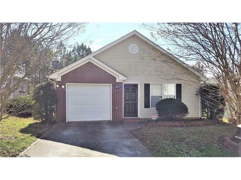 Property Photo: 6711 Browns Mill Trail 30038