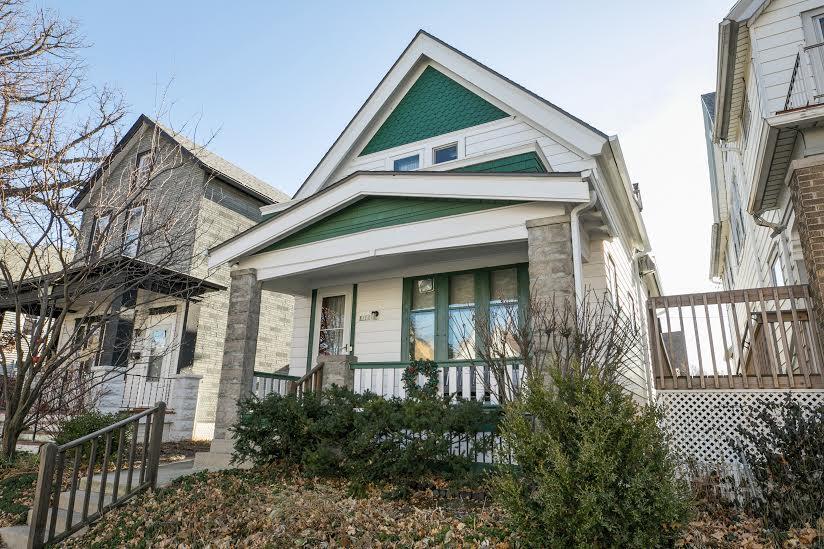 Property Photo: 3121 W Scott St WI 53215