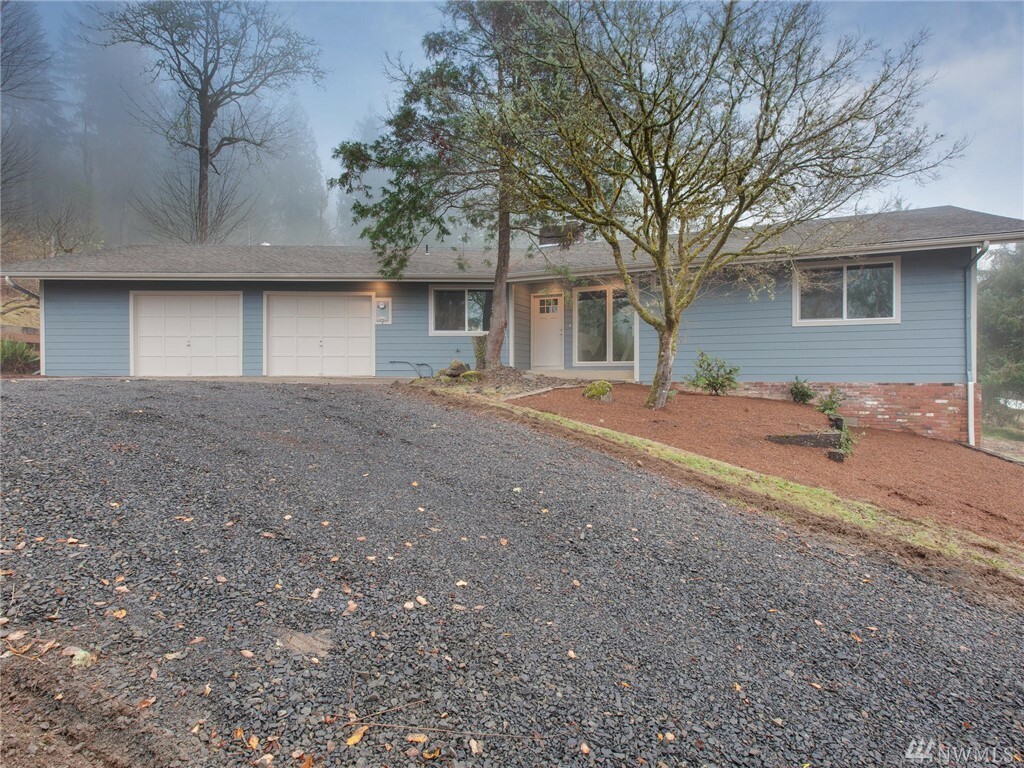 Property Photo:  167 Pogue Lane  WA 98611 