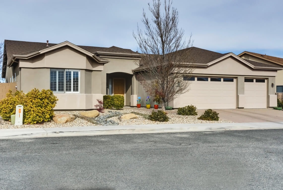 Property Photo:  6572 E Falon Lane  AZ 86314 
