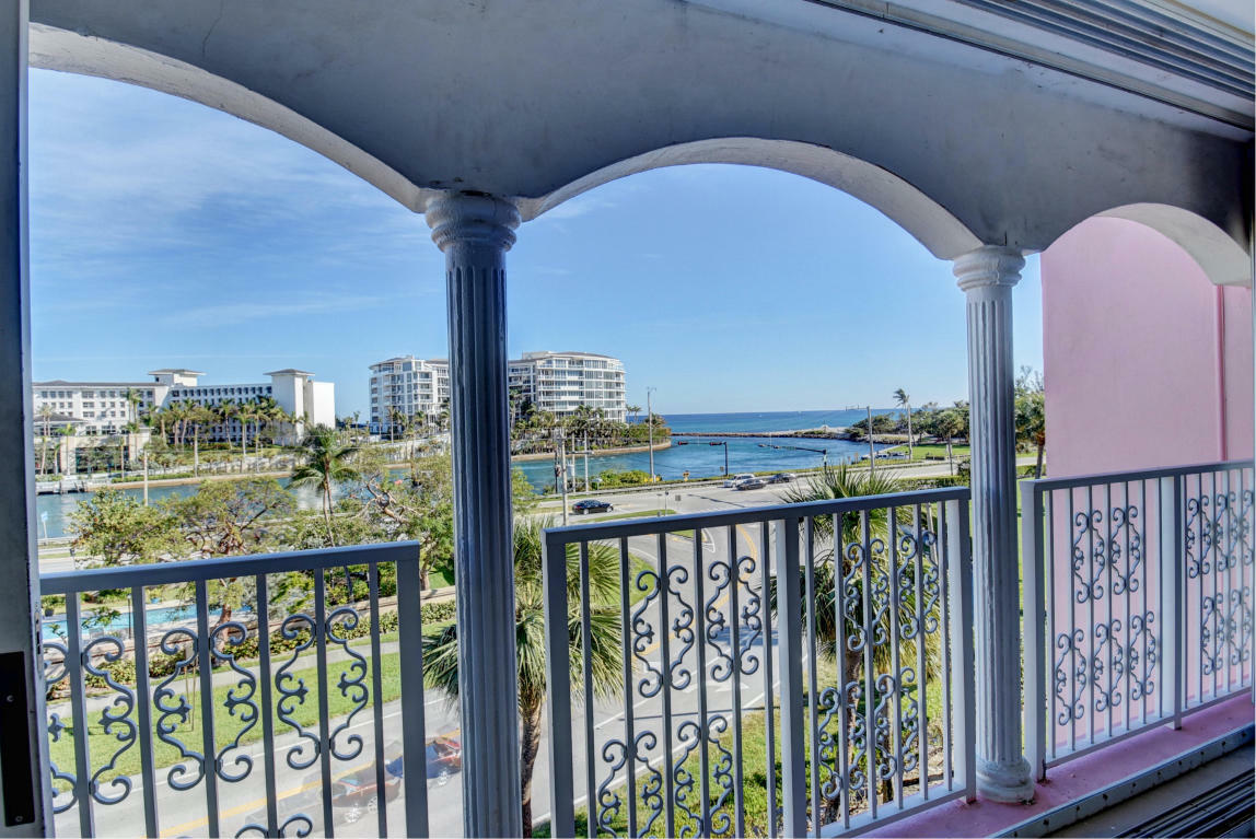 Property Photo:  1001 E Camino Real 407  FL 33432 