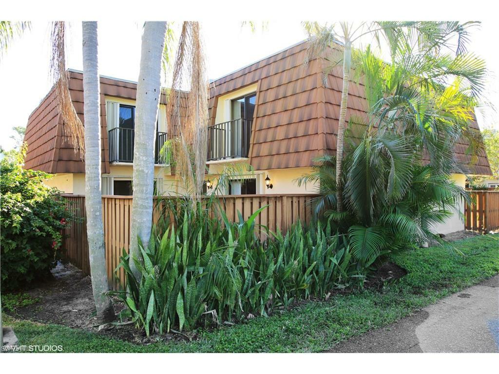 Property Photo: 5222 Cedarbend Drive 4 FL 33919