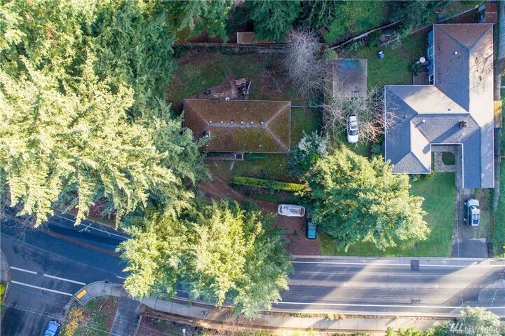 Property Photo:  15011 SE 45th St  WA 98006 