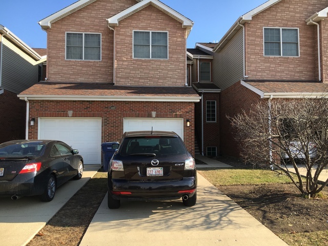Property Photo: 1420 Charles Street 100 IL 60563