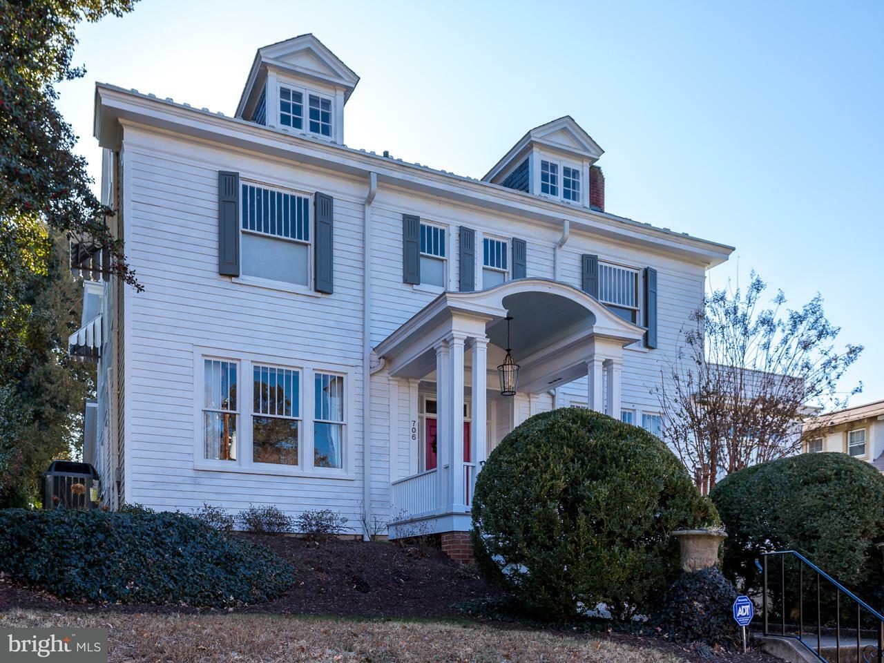 Property Photo:  706 Cornell Street  VA 22401 