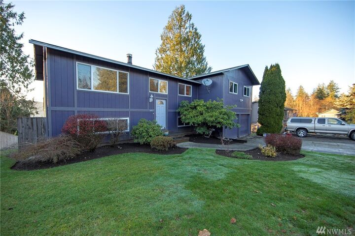 Property Photo:  14817 Kennedy Place NE  WA 98019 