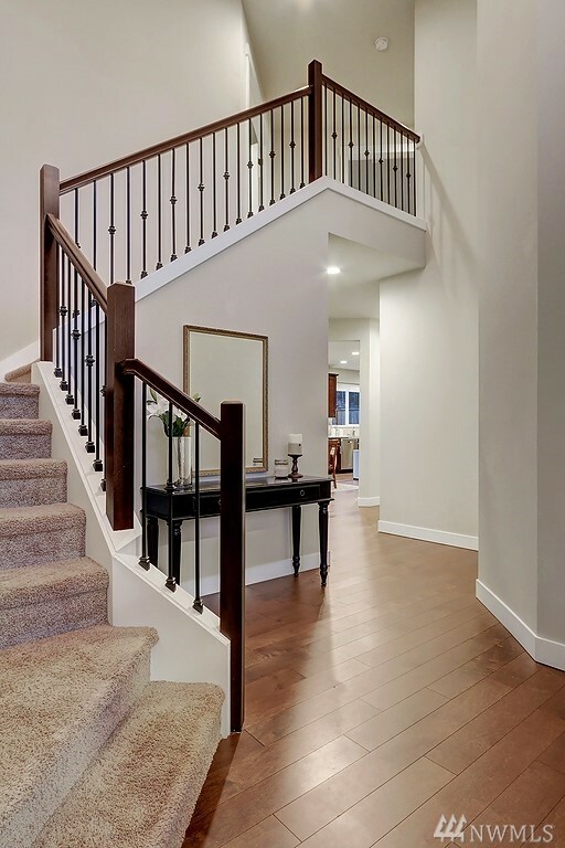 Property Photo: 18926 10th Dr SE WA 98012