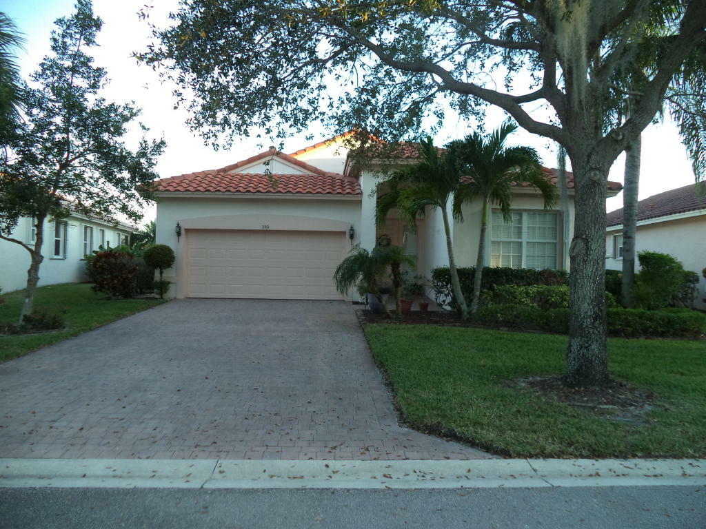 Property Photo:  350 NW Shoreline Circle  FL 34986 