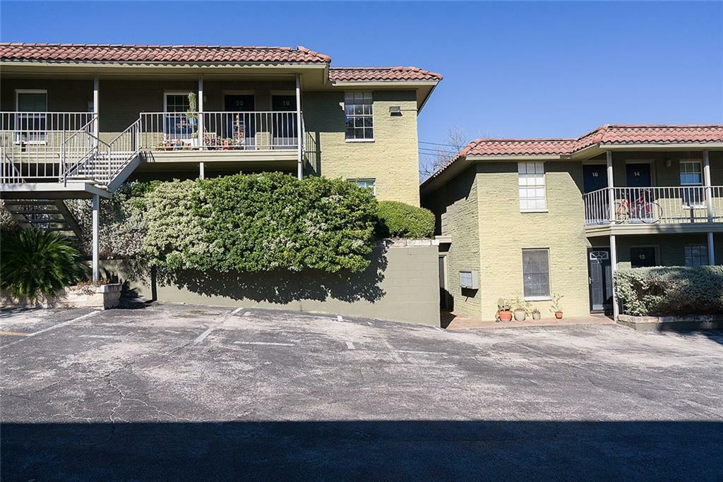 Property Photo:  2302 East Side Drive 18  TX 78704 