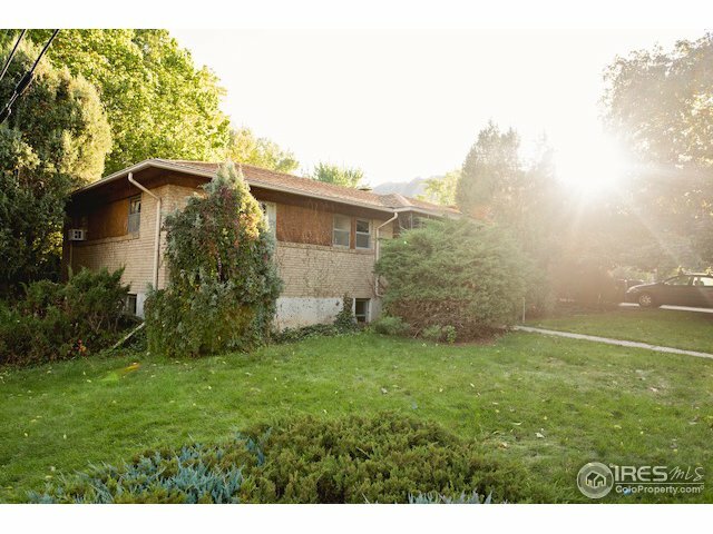 Property Photo:  1930 Bluebell Ave  CO 80302 