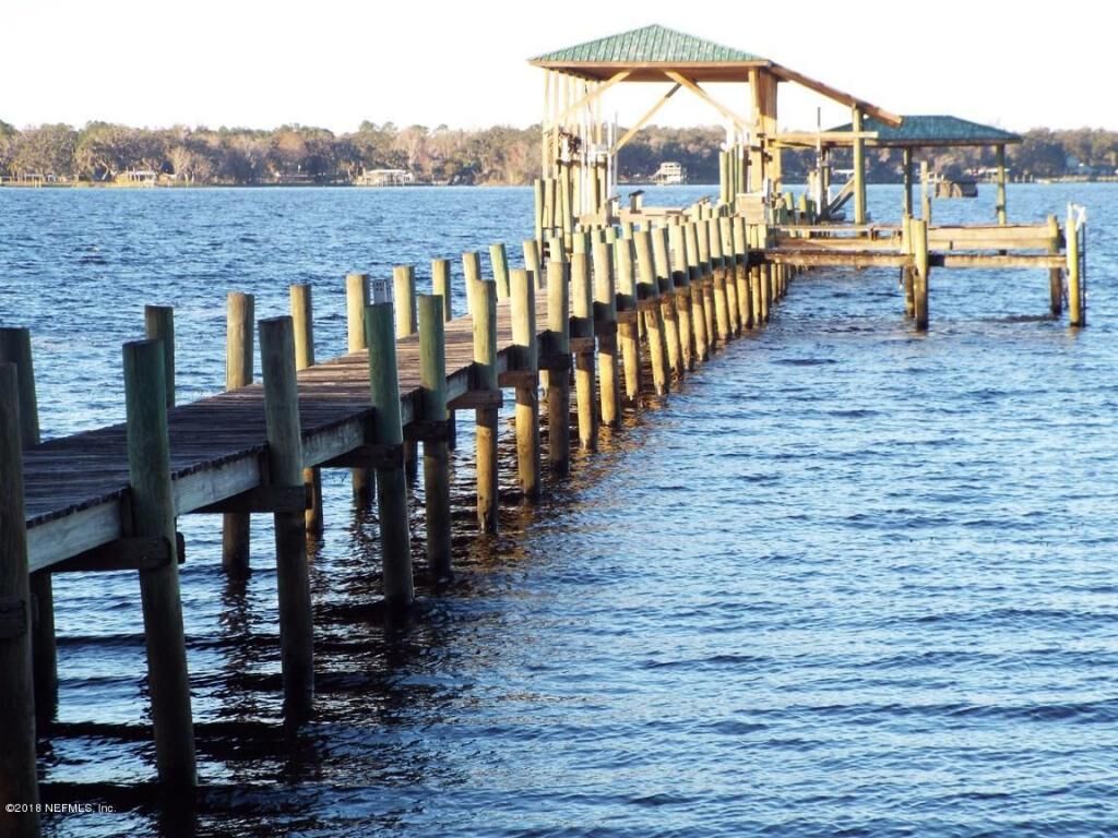 Property Photo:  135 Cypress Point Circle  FL 32131 