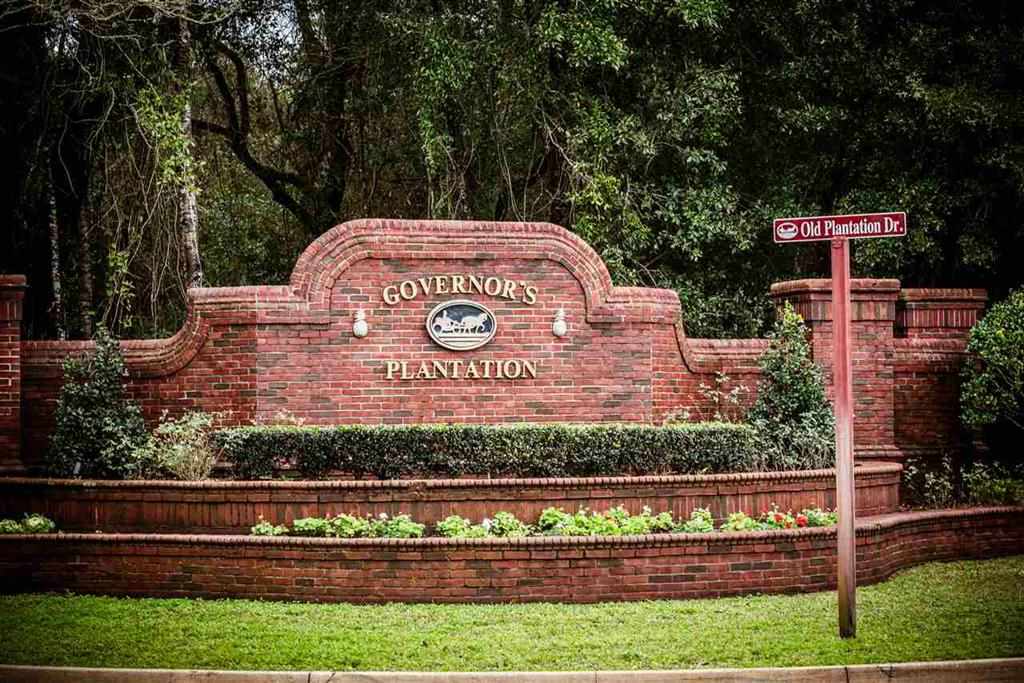 Property Photo: 313 Old Plantation Drive FL 32086