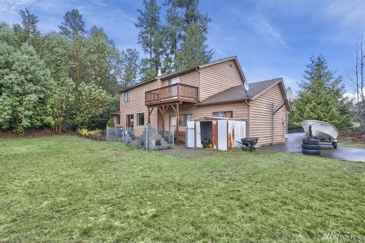 Property Photo: 18631 13th Ave NE WA 98370