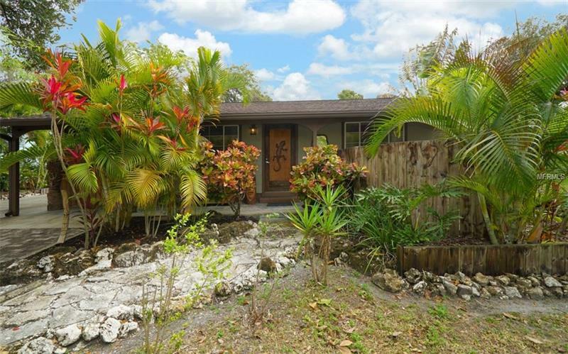 Property Photo:  1910 Panama Drive  FL 34234 