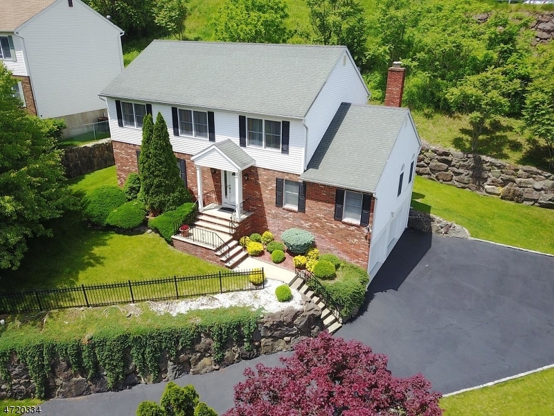 Property Photo:  15 Hillock Ave  NJ 07506 