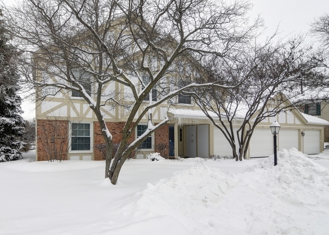 Property Photo: 1907 Gresham Circle A IL 60189