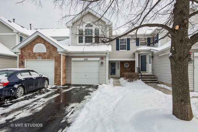 Property Photo: 1135 Harbor Court 1135 IL 60139