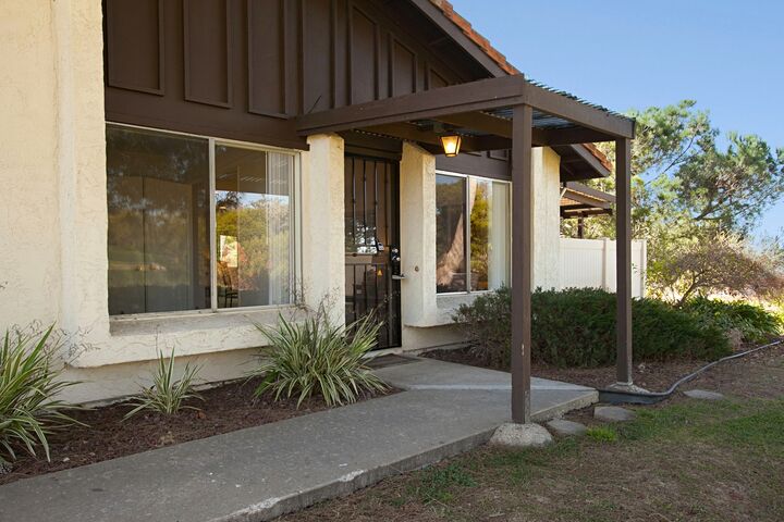 Property Photo:  1676 Forestdale Dr  CA 92024 