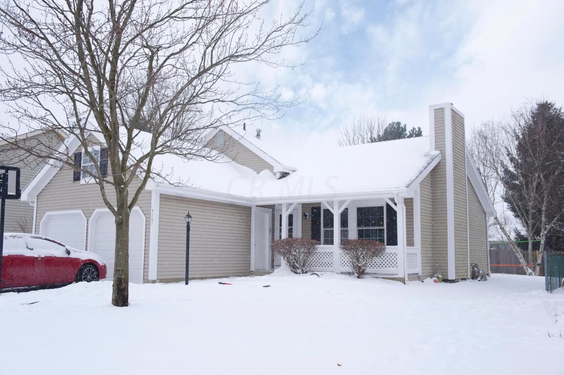 Property Photo:  4867 Leybourne Drive  OH 43026 