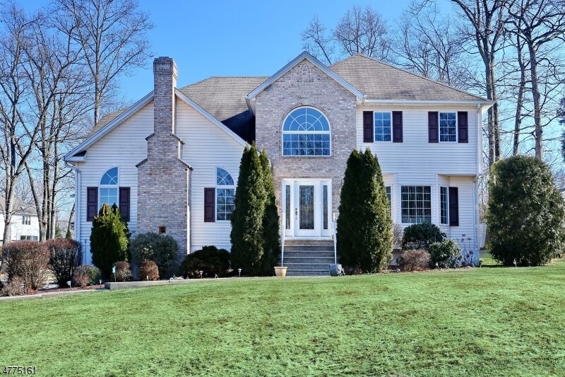 Property Photo: 102 Natalie Ct NJ 07403