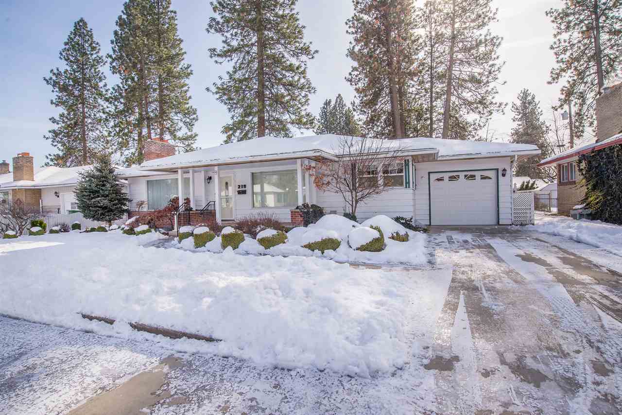 Property Photo: 219 W Franklin Ct WA 99205