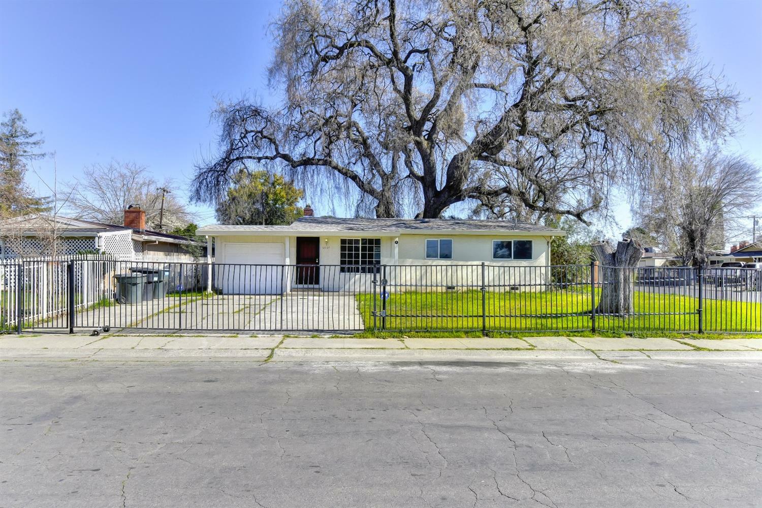 Property Photo:  5837 42nd Street  CA 95824 