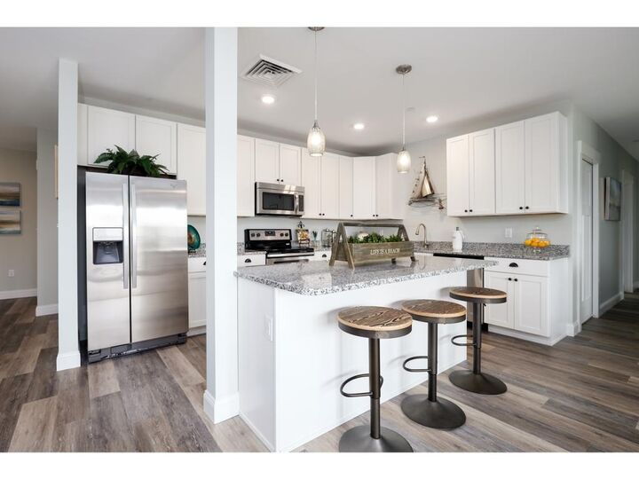 Property Photo: 20 N Street 205 NH 03842