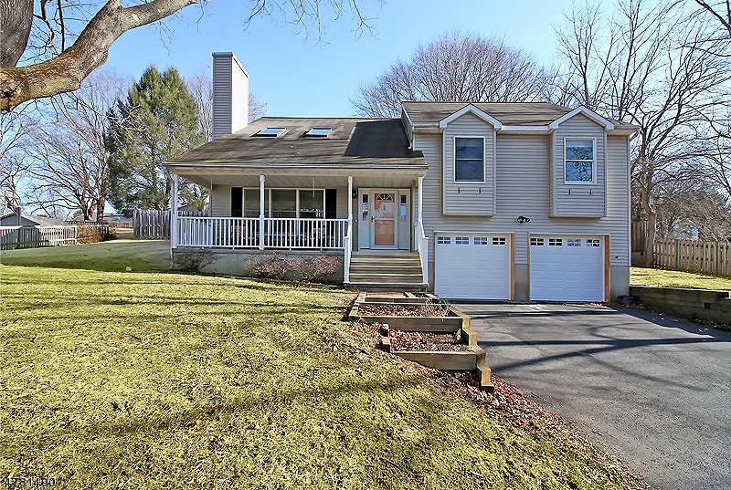 Property Photo:  24 Lingert Ave  NJ 08809 