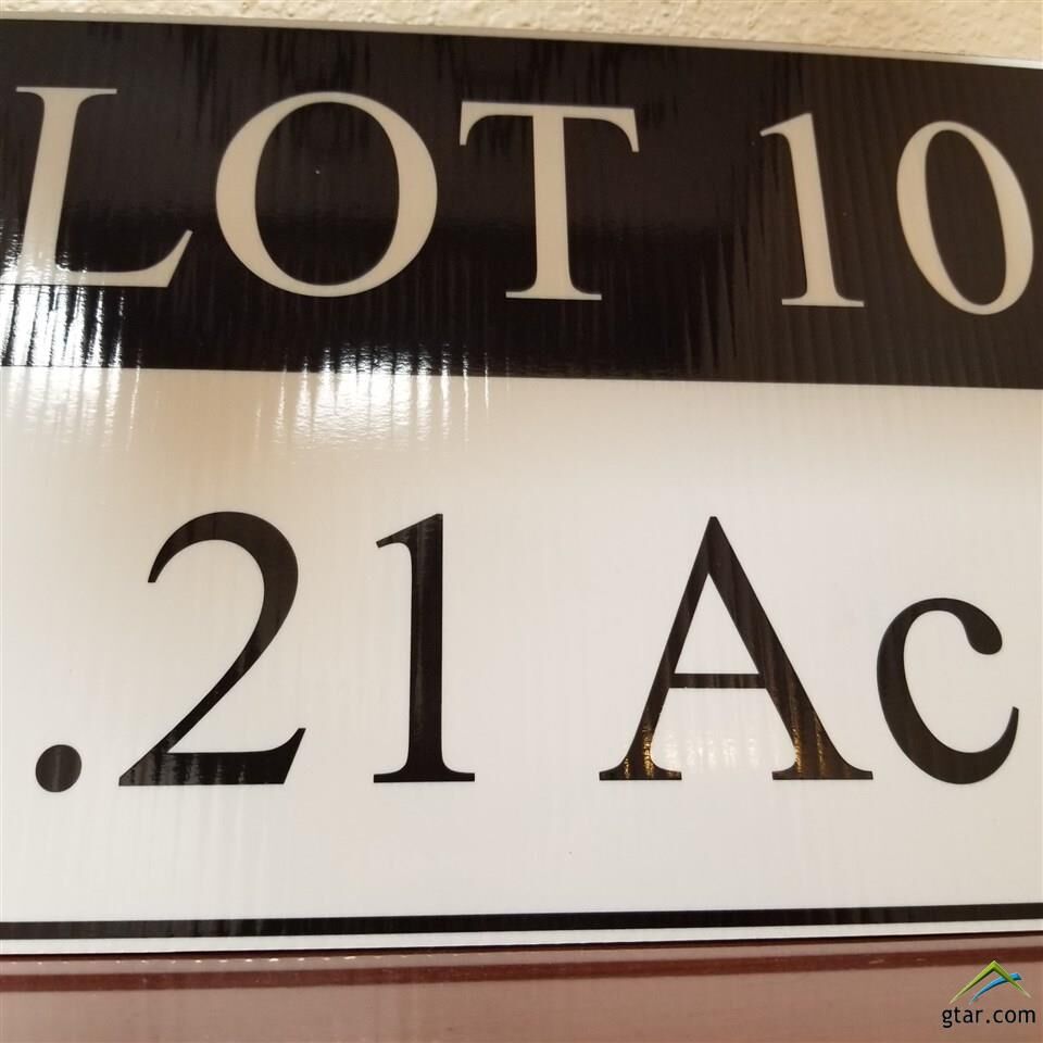Property Photo: 2516 Maggie Lane TX 75601
