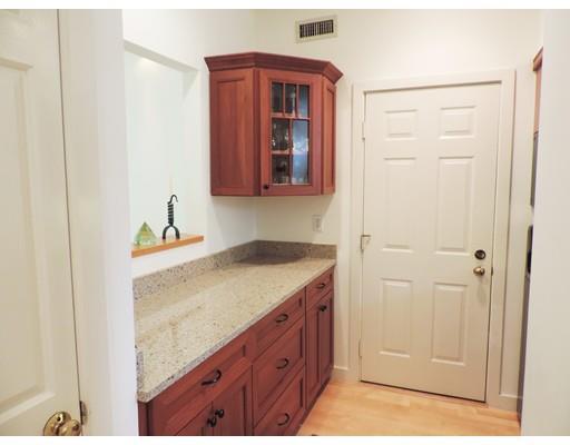 Property Photo:  15 Douglass Green 15  MA 01801 