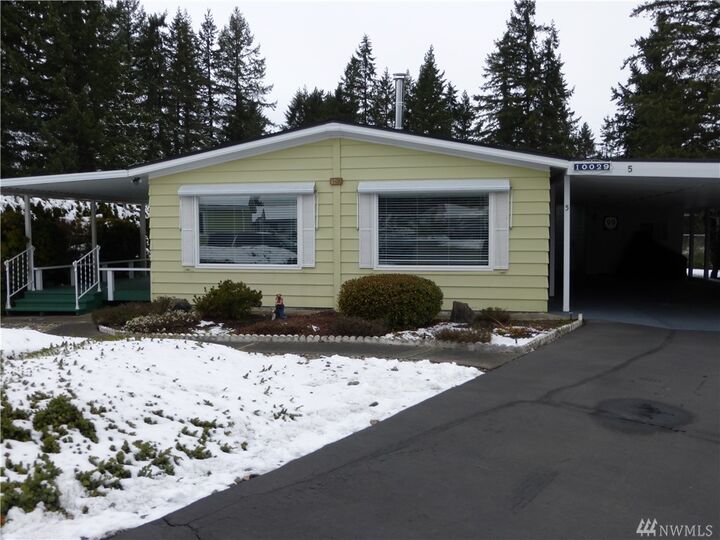 Property Photo: 10029 191st St E 5 WA 98375