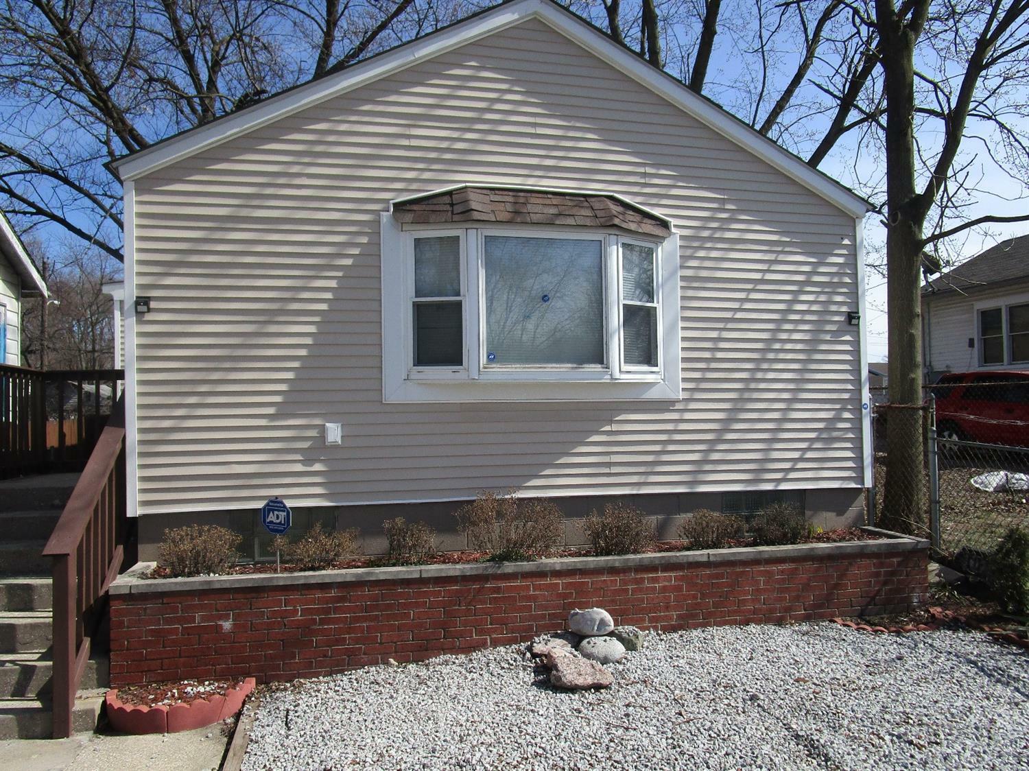 Property Photo: 1165 Mount Street IN 46406