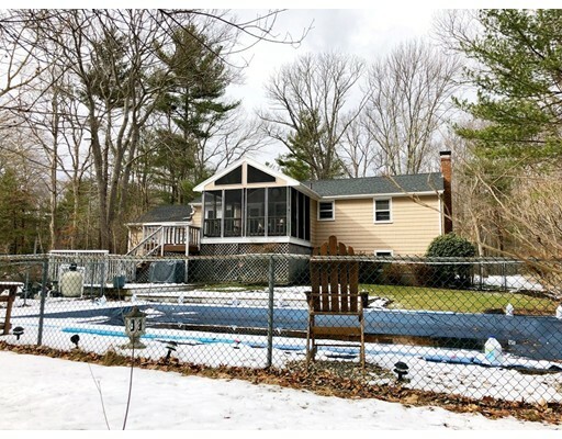 Property Photo: 391 Old Town Way MA 02339