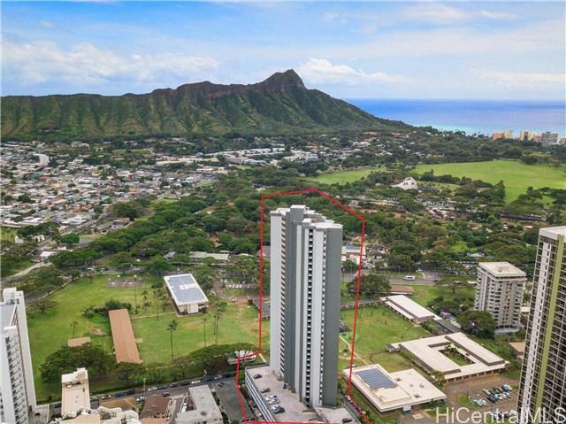 Property Photo:  2600 Pualani Way 1404  HI 96815 