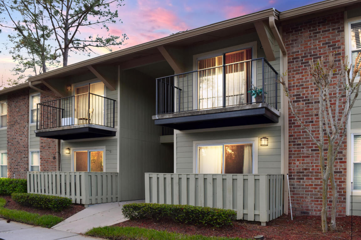 Property Photo:  3737 Loretto Road 106  FL 32223 