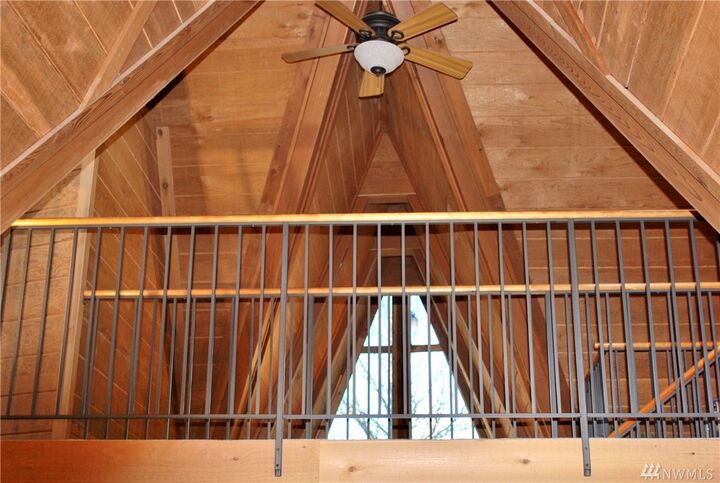 Property Photo:  5617 236th Ave NE  WA 98053 