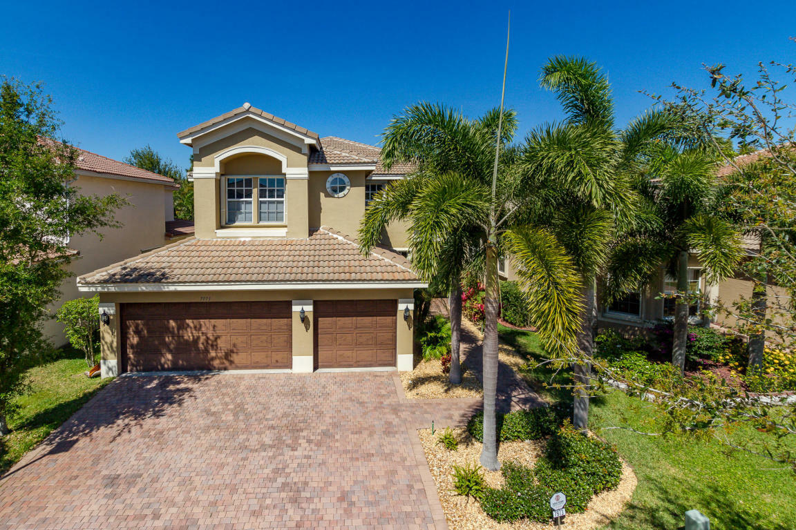 Property Photo:  7973 Emerald Winds Circle  FL 33473 