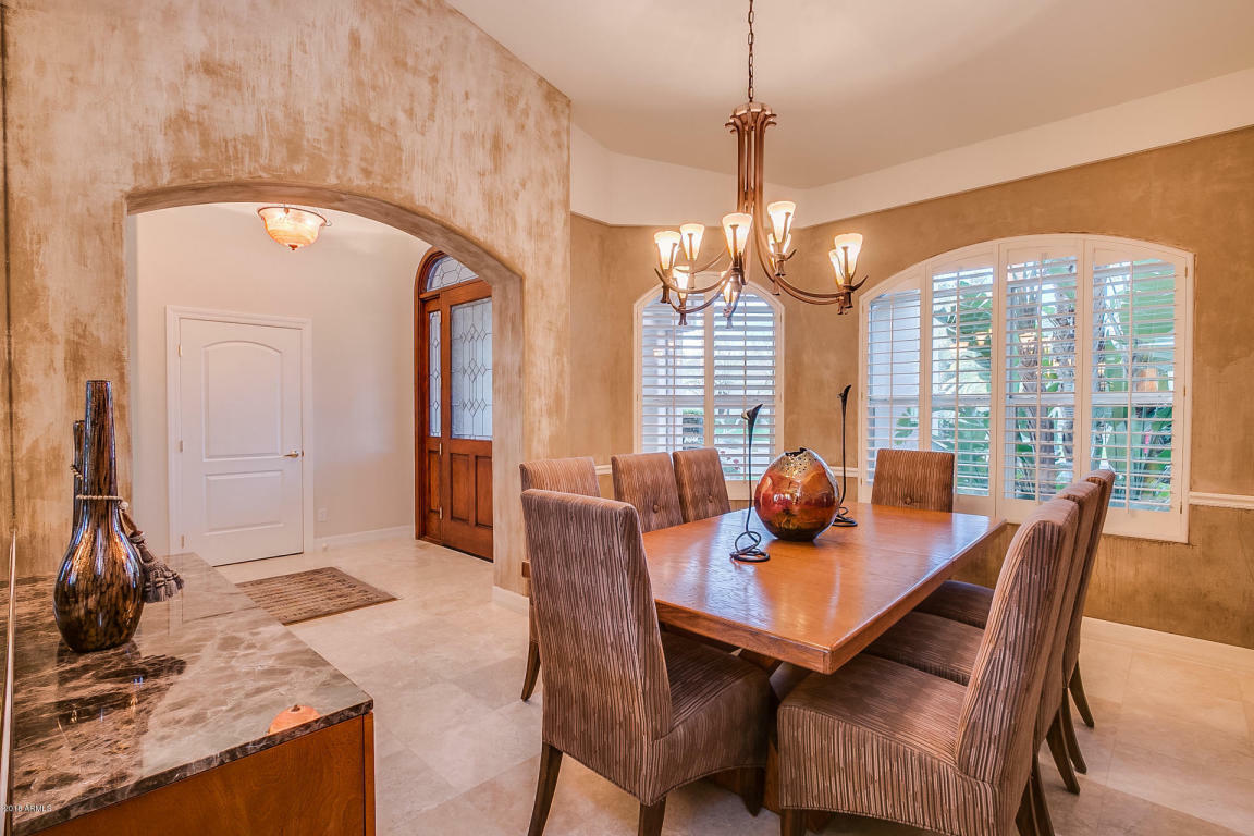 Property Photo: 9227 N 113th Way AZ 85259