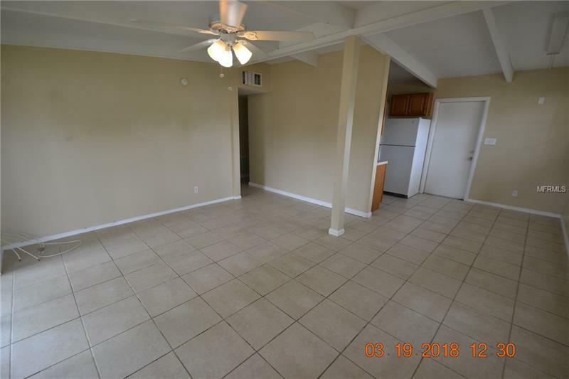 Property Photo:  7504 Carolton Circle  FL 33619 