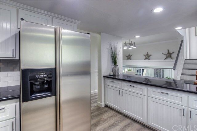 Property Photo: 1726 Havemeyer Lane CA 90278